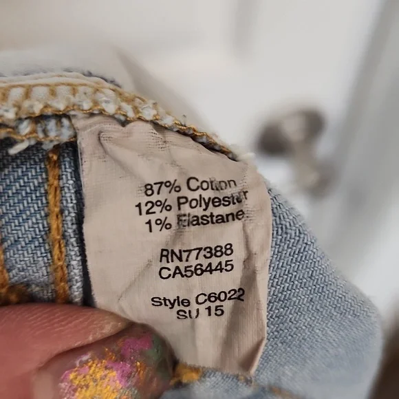 J. CREW Stretch Light Wash Denim. Style C6022.‎ Size 29. - Picture 6 of 7